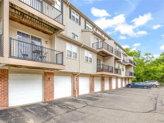 Condo for sale in Northville, Michigan