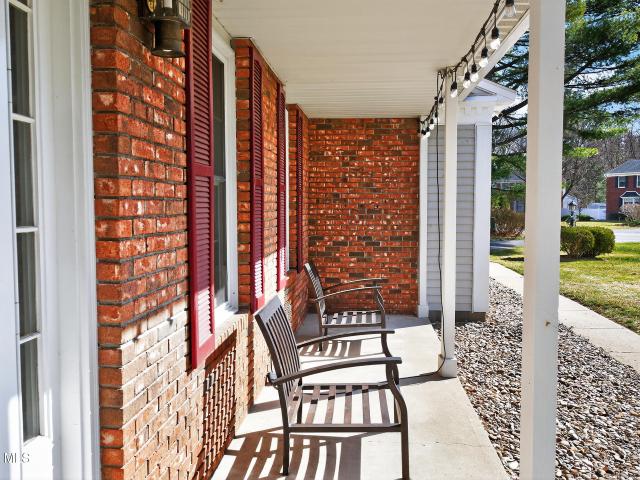 House for sale in Guilderland, New York