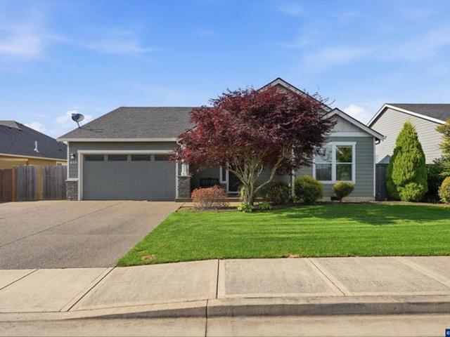 House for sale in Oregonia