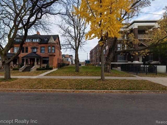 Land for sale in Detroit, Michigan