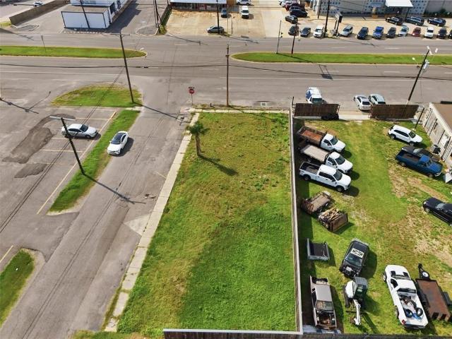 Land for sale in Harahan, Louisiana
