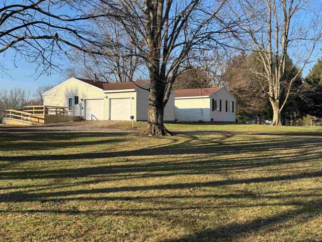 House for sale in Roann, Indiana