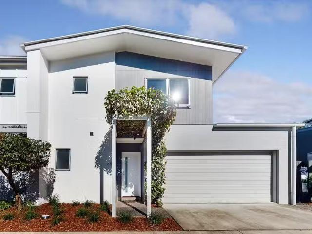 Condo for rent in Toombul, Queensland