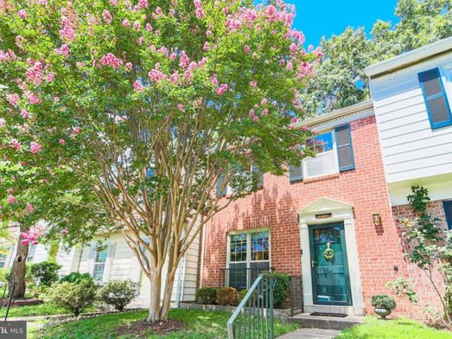 Townhouse for sale in Virginia