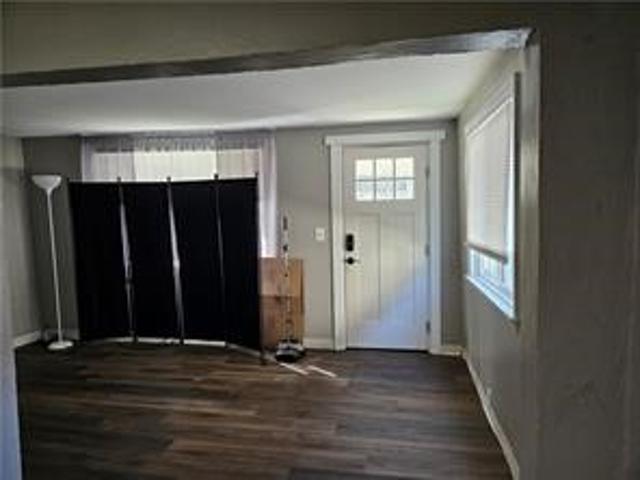 House for sale in Oakmont, Pennsylvania
