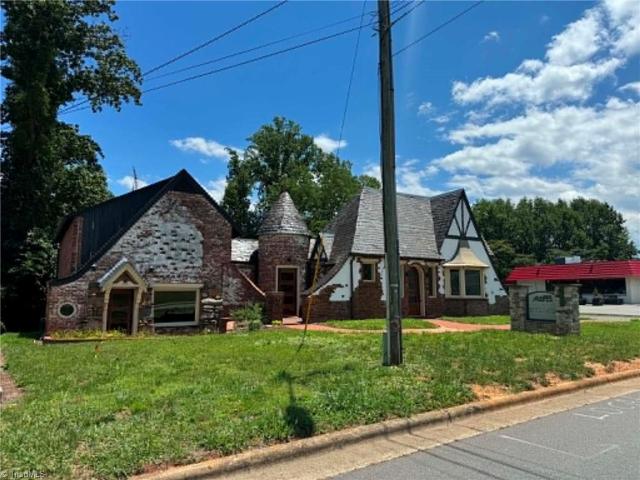 House for sale in Elkin, North Carolina
