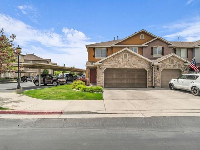 Townhouse for sale in Pleasant Grove, Utah