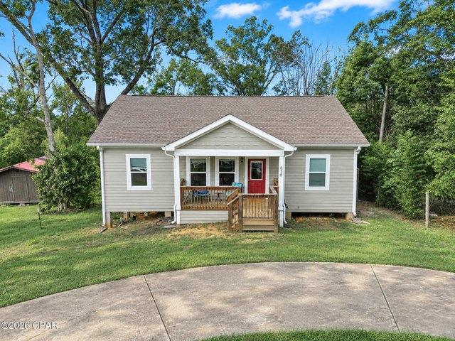 House for sale in Chattahoochee, Florida