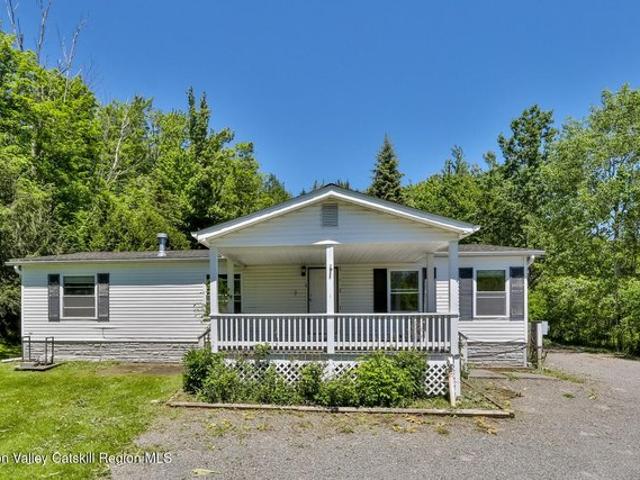 House for sale in East Jewett, New York