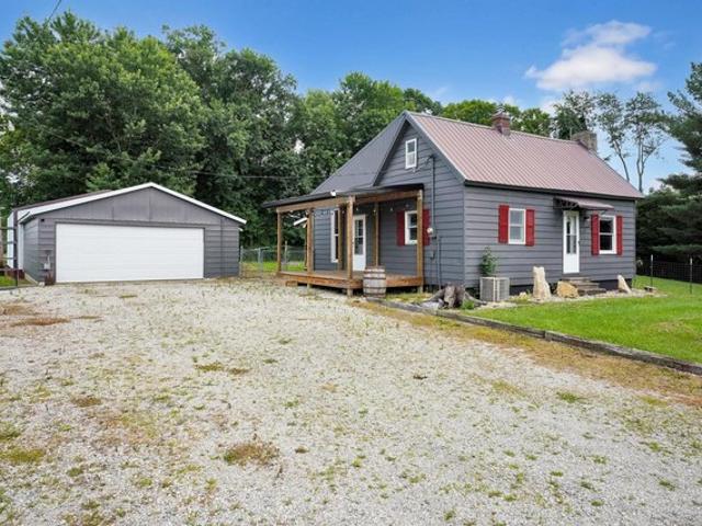 House for sale in Owensburg, Indiana