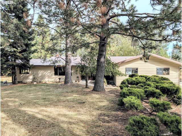 House for sale in La Grande, Union County