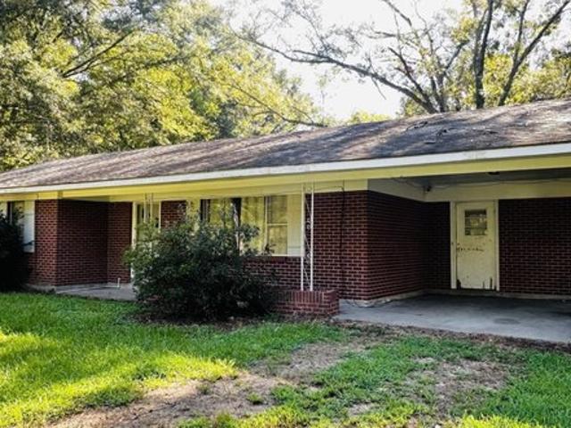 House for sale in Forest, Scott County