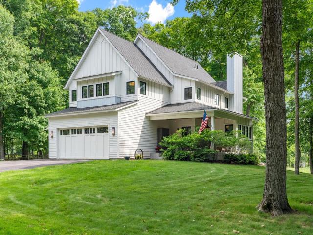 House for sale in Excelsior
