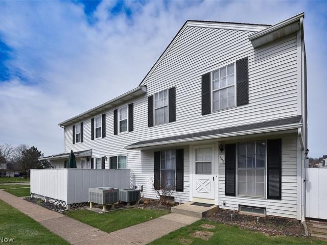 Condo for sale in Brook Park, Ohio