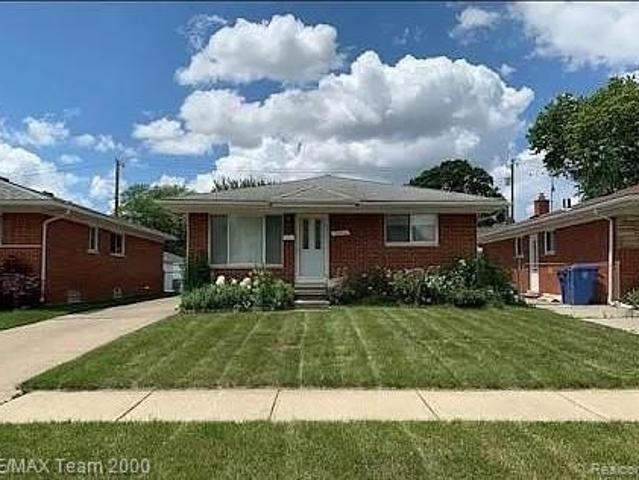 House for sale in Dearborn Heights, Michigan