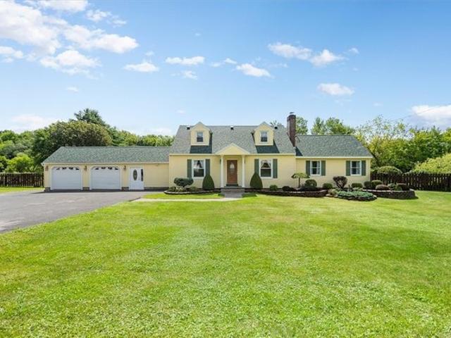 House for sale in Oneida, New York