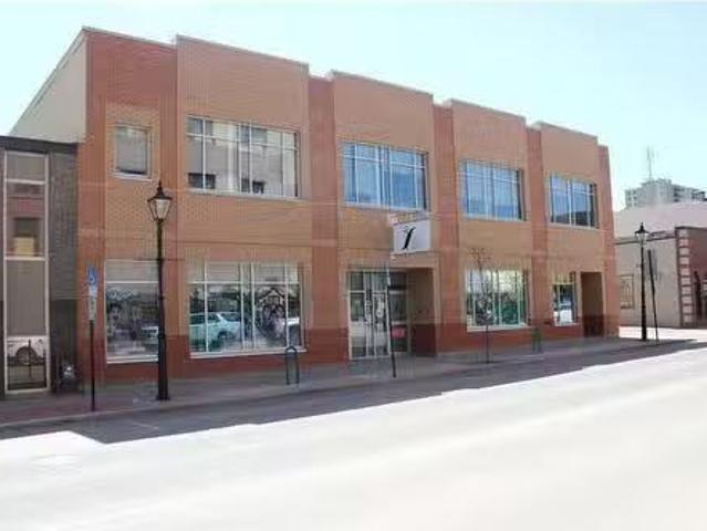 House for sale in Medicine Hat, Alberta