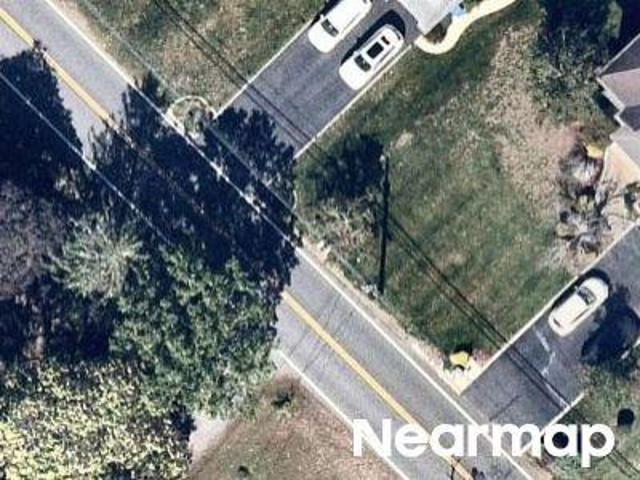 House for sale in Cliffwood, New Jersey