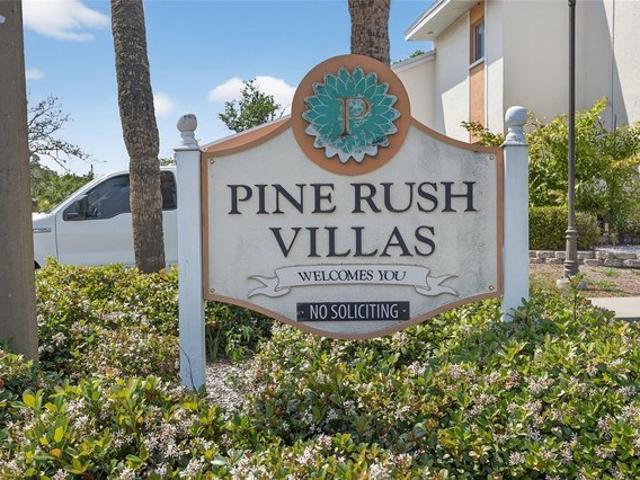 Townhouse for sale in Saint Petersburg, Florida