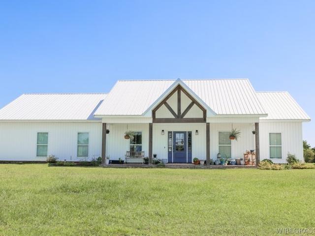 House for sale in Elba, Alabama