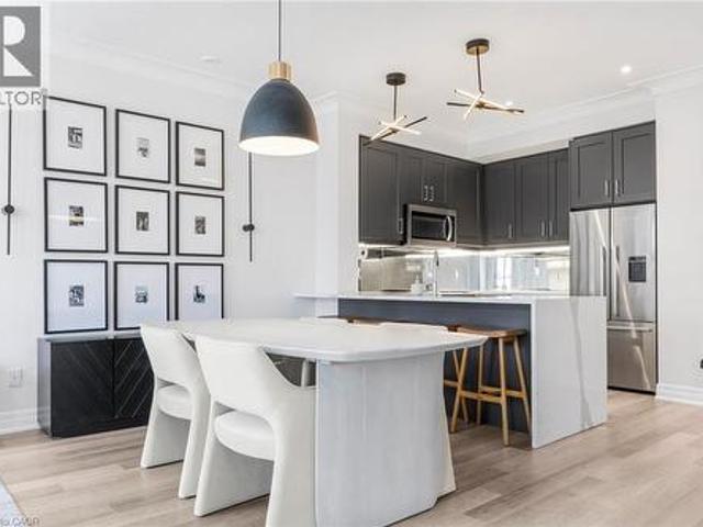 Townhouse for rent in Mississauga, Ontario