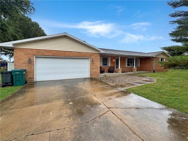 House for sale in Neoga, Cumberland County