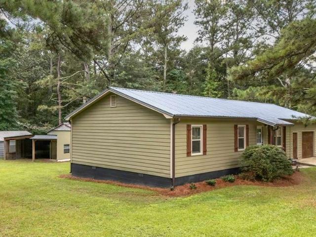 House for sale in Haralson, Georgia