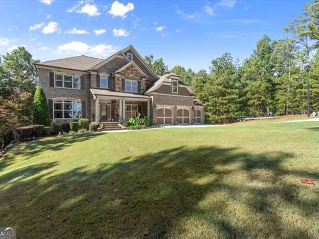 House for sale in Flowery Branch, Hall County