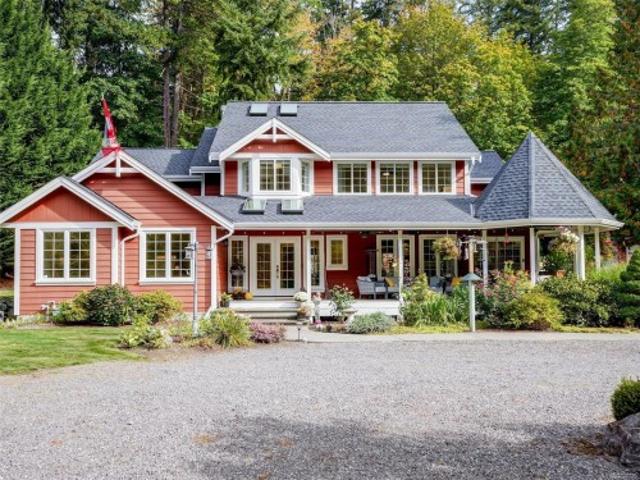 House for sale in Saanich, British Columbia