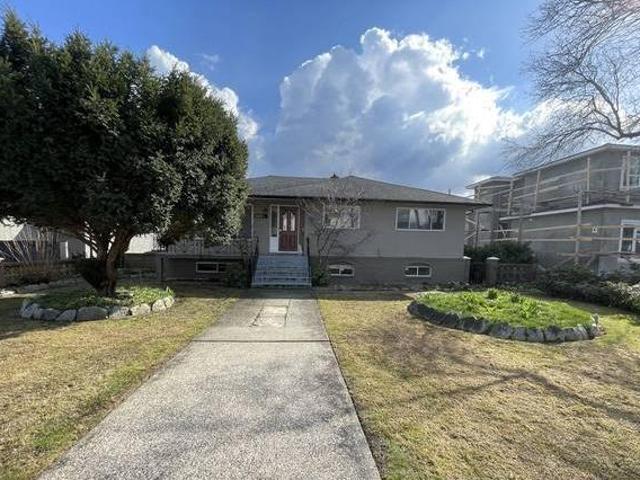 House for sale in Burnaby