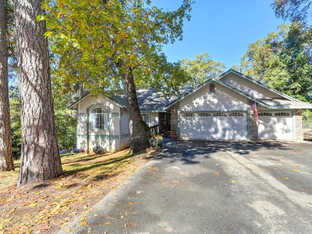 House for sale in Foresthill, California