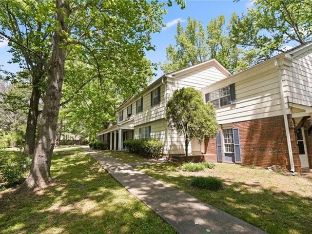 Condo for sale in Morrow, Clayton County