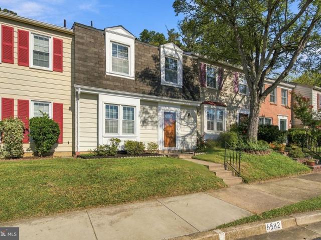 Townhouse for sale in Franconia Commons, Franconia