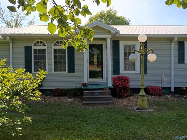 House for sale in Centre, Alabama