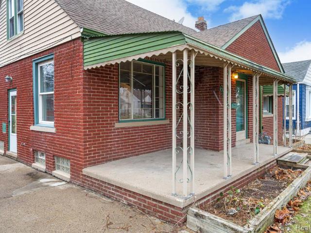 House for sale in Dearborn Heights, Michigan