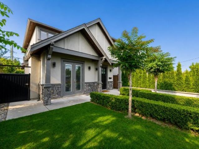 Duplex for sale in Burnaby, Metro Vancouver Regional District