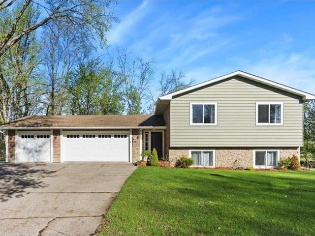 House for sale in Maple Grove, Hennepin County