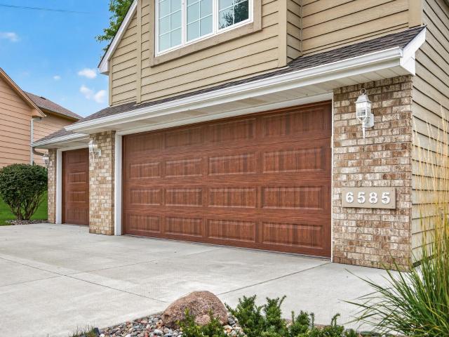 House for sale in Eden Prairie, Hennepin County