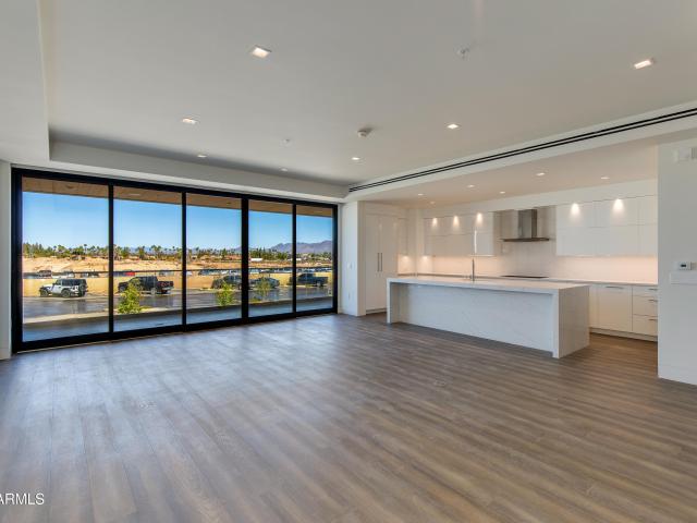 Condo for sale in Paradise Valley, Arizona