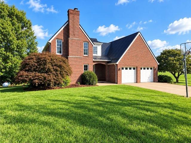 House for sale in Echo, Bellaire
