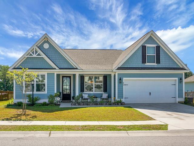 House for sale in Moncks Corner, South Carolina