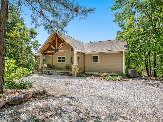 House for sale in Ark