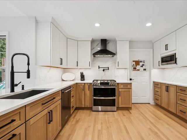 House for sale in Gurnee, Illinois