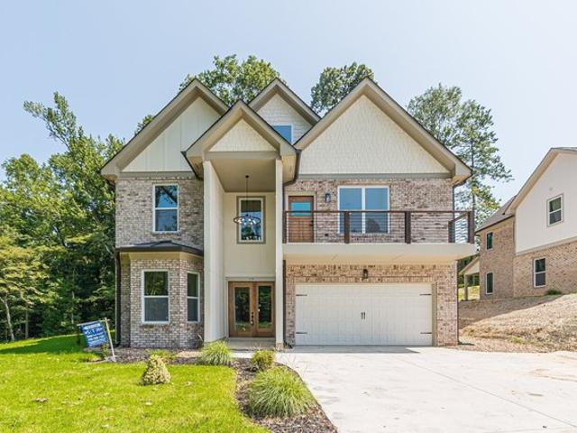 House for sale in Lilburn, Georgia