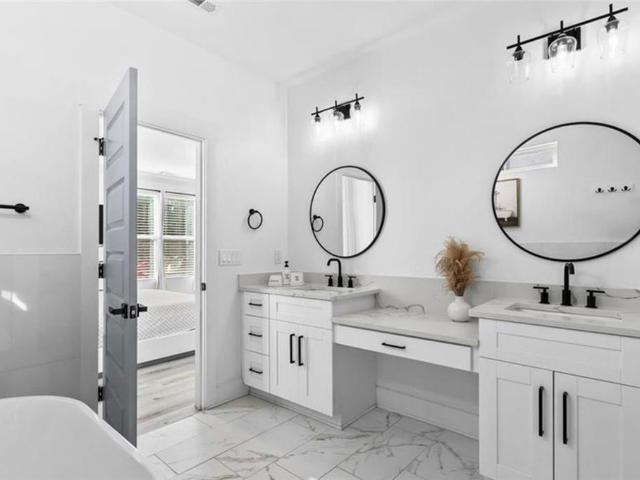 House for sale in Lilburn, Georgia