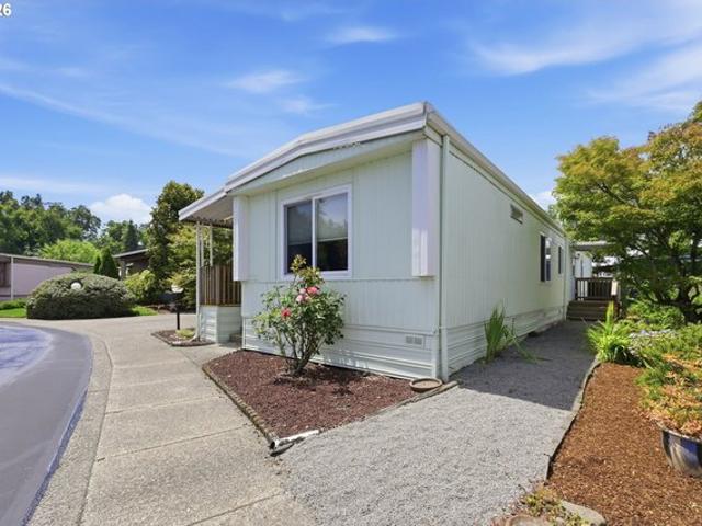 House for sale in Oregonia