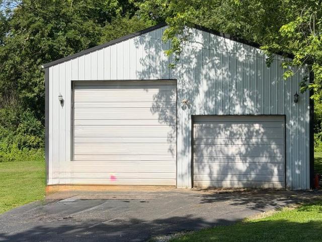 House for sale in Dugger, Indiana