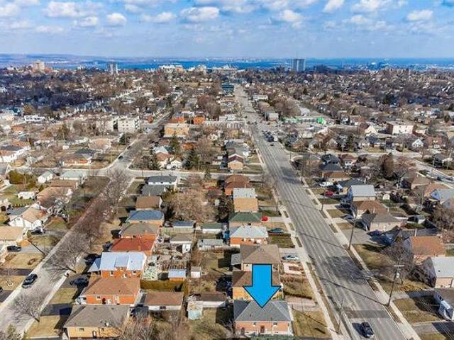 House for sale in Ancaster, Ontario