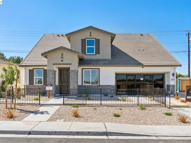 House for sale in Oakley, California