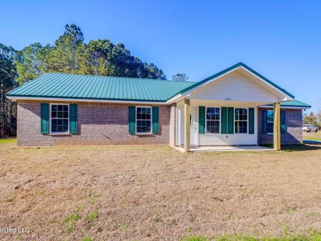 House for sale in Picayune, Mississippi